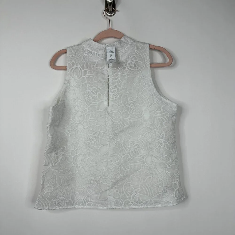 NWT White House Black Market Sleeveless Mock Neck Embroidered Top 2 - Picture 3 of 8